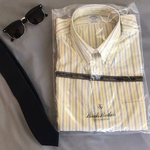NEVER WORN - Brooks Brothers Long Sleeve “Regent”
